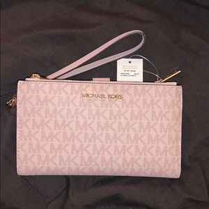 Michael Kors wristlet